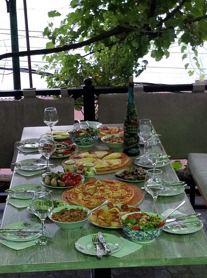 Guest House Green Rose Bordjomi Extérieur photo